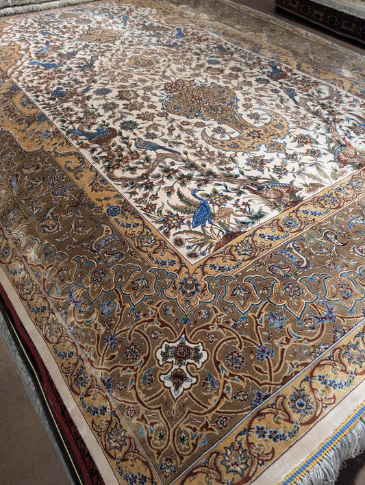 ISFAHAN SILK AREA RUG 5’ X 7’5”