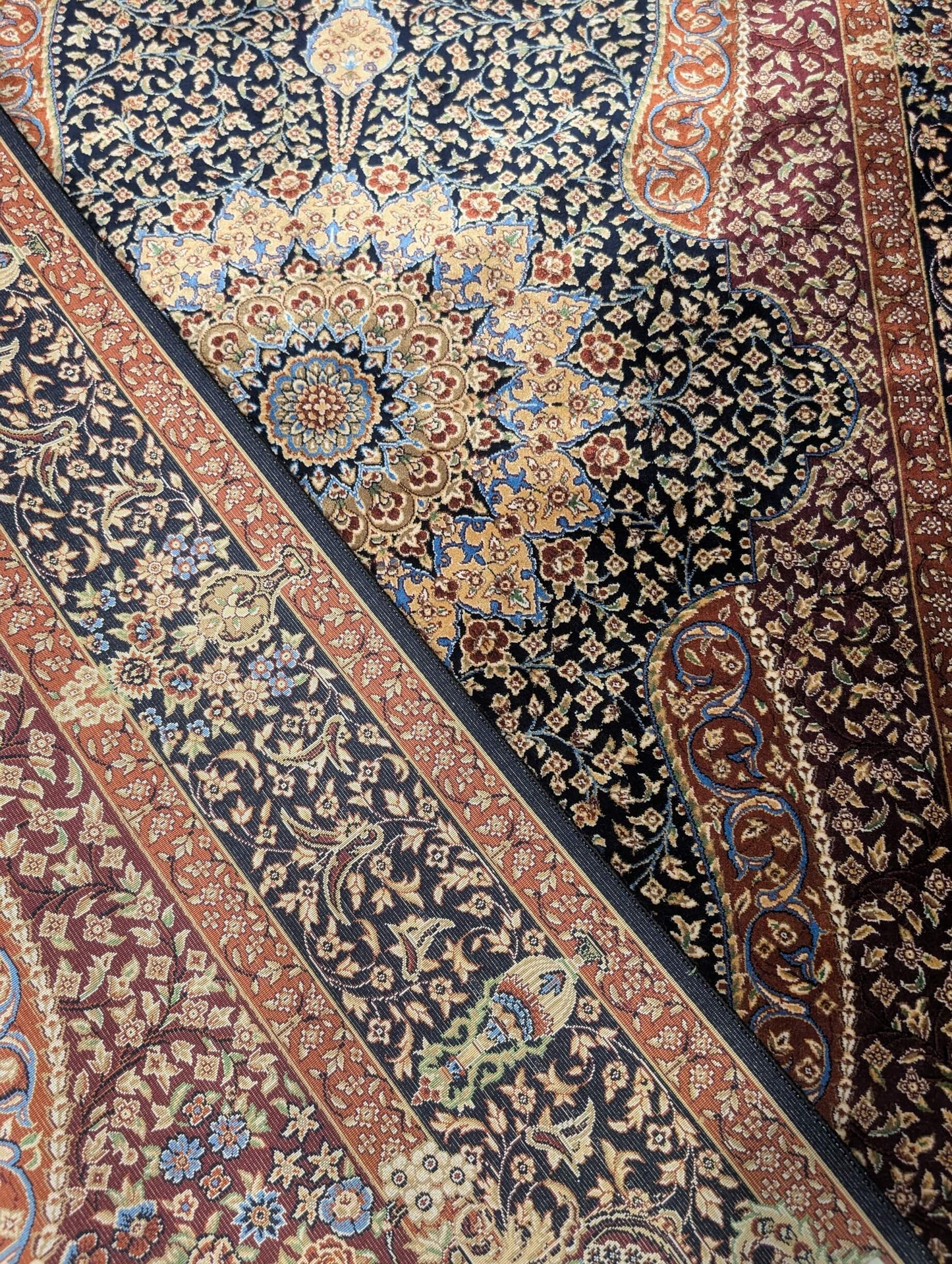 Qum Silk Area Rug 3'3" X 5'