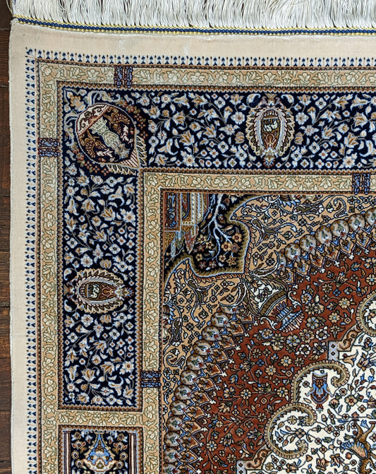QUM SILK AREA RUG