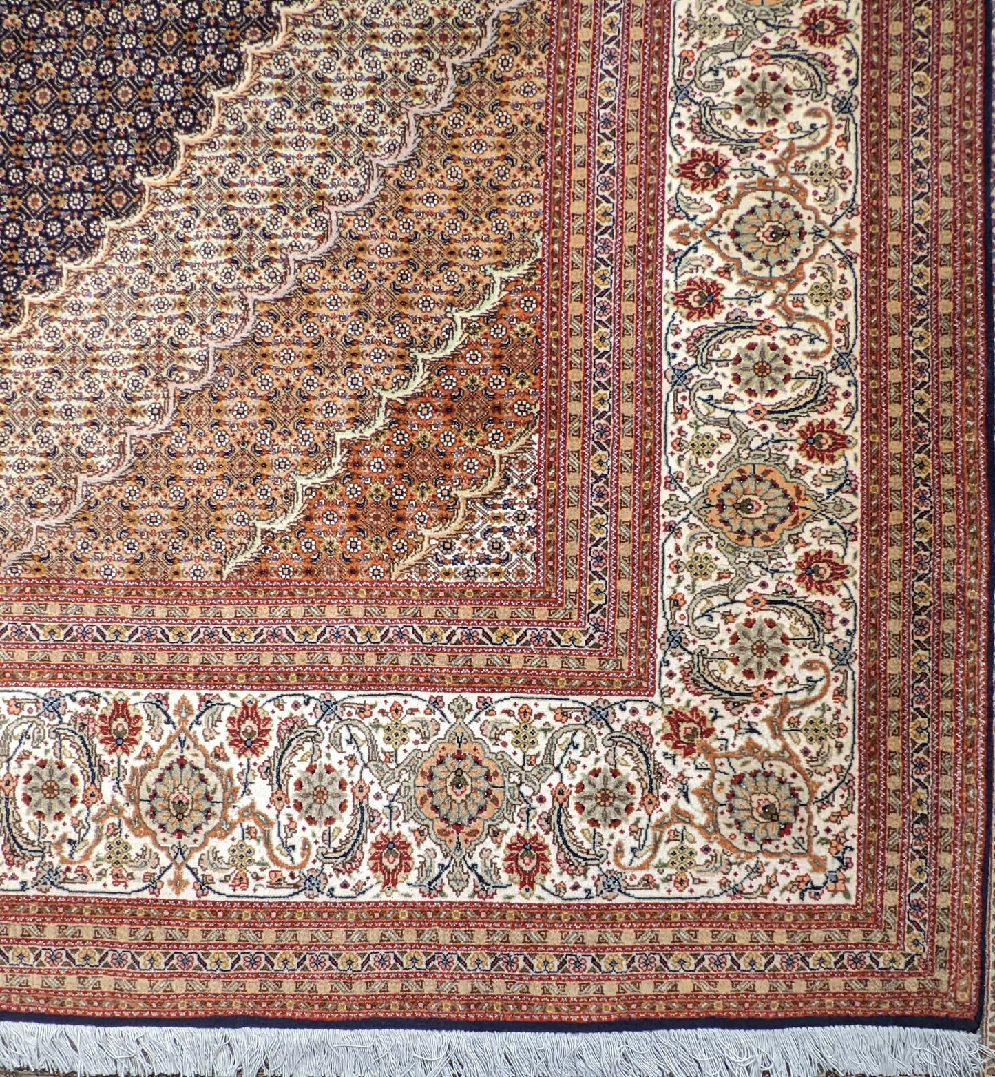 TABRIZ FISH DESIGN KORK-WOOL & SILK HANDMADE RUG
