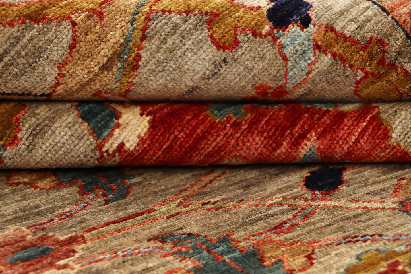 FARAHAN WOOL HANDMADE AREA RUG        8’ X 10’