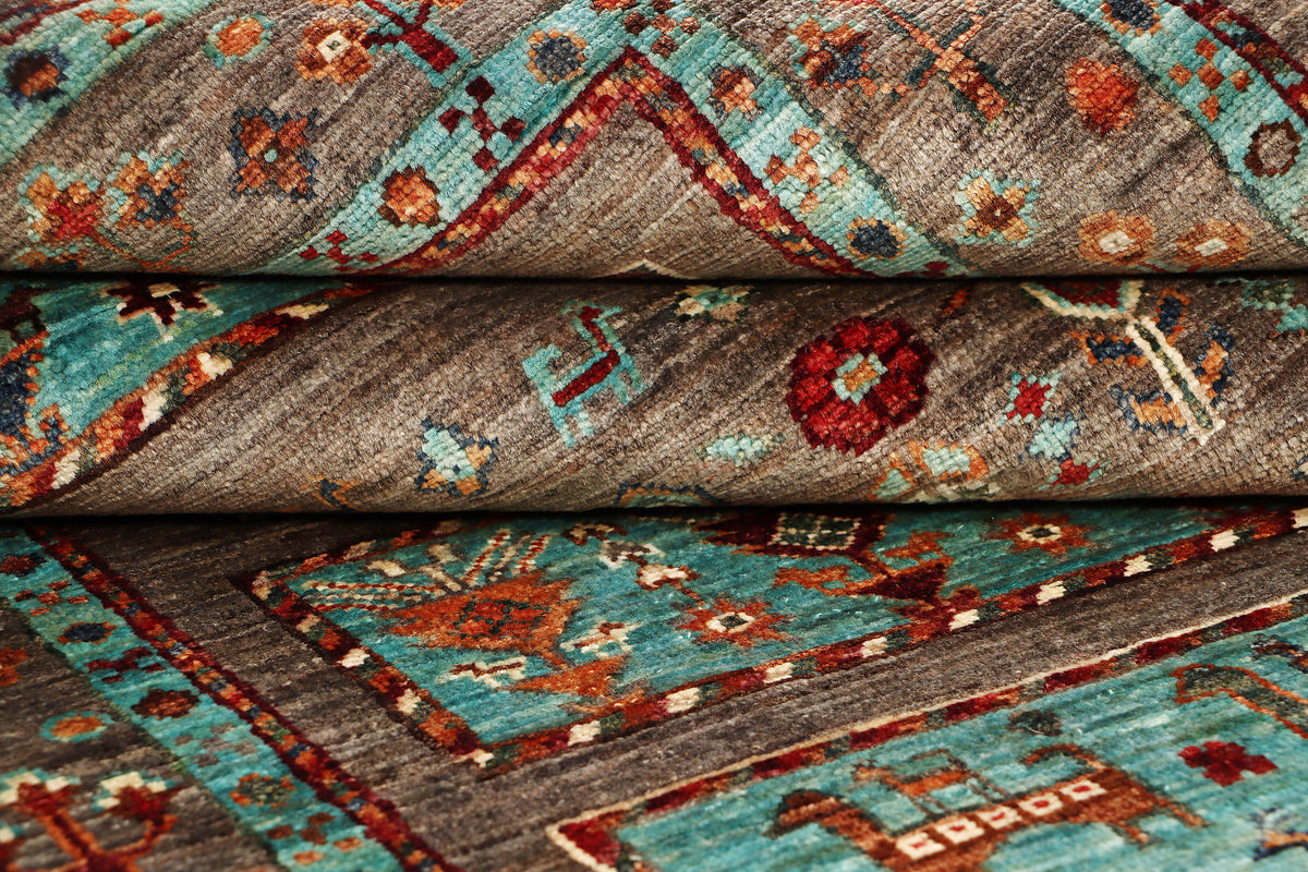 Kashkuli Handmade Wool Area Rug     5' x 7'