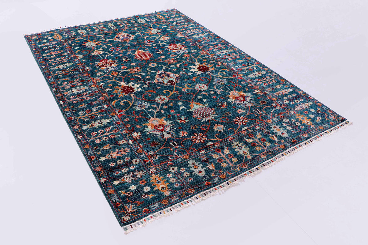 Farahan Handmade Wool Area Rug    5’7” X 8’