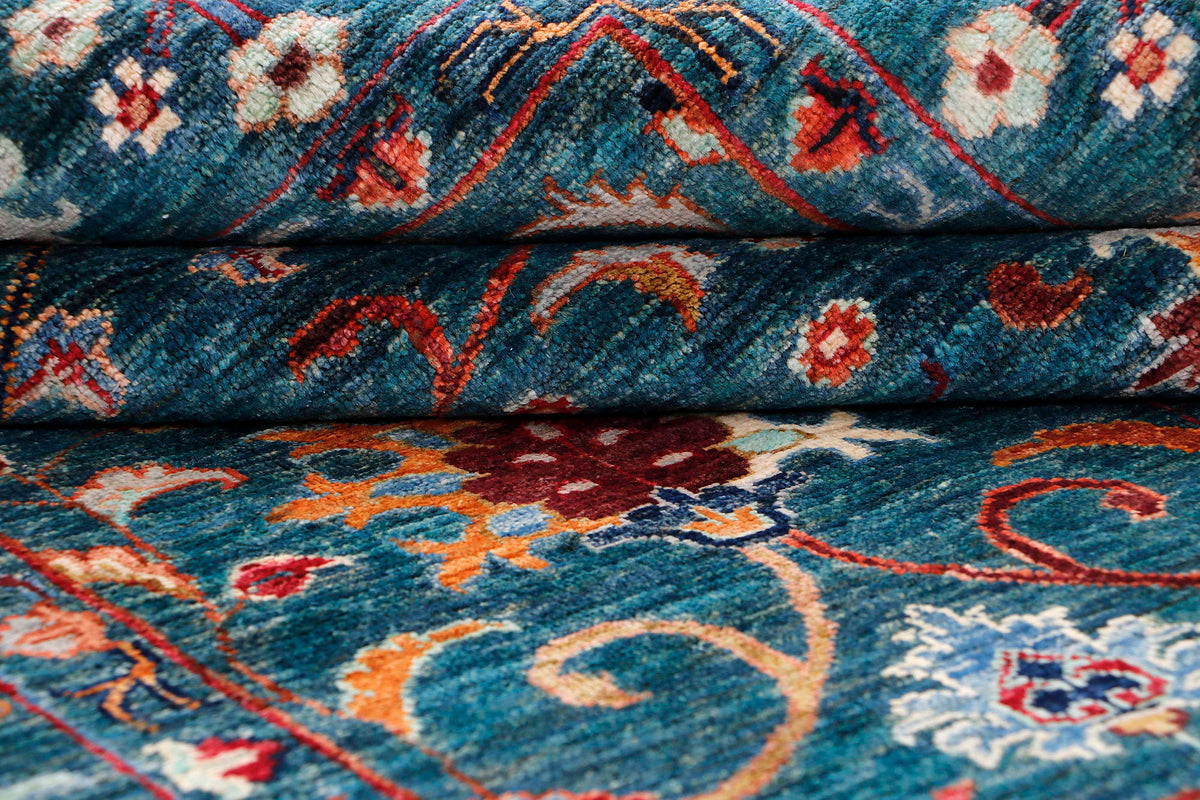 Farahan Handmade Wool Area Rug    5’7” X 8’