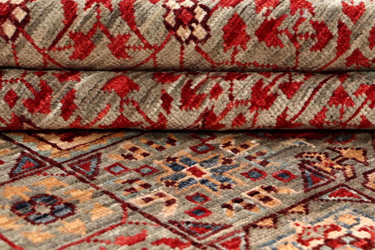 MAMLUK ROUND HANDMADE WOOL AREA RUG   7’ X 7’