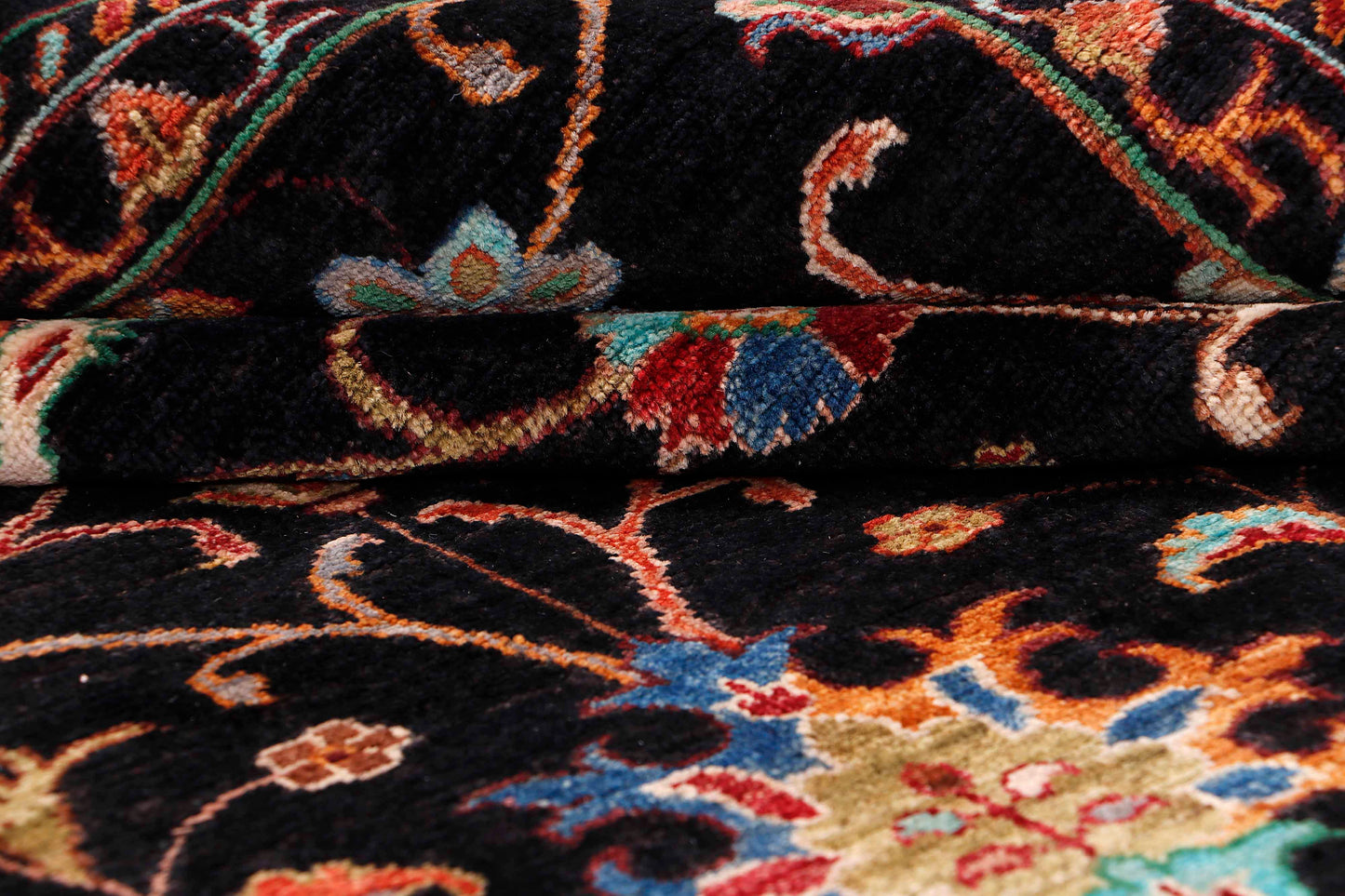 Farahan Mina Khani Wool Area Rug    7’ X 10’