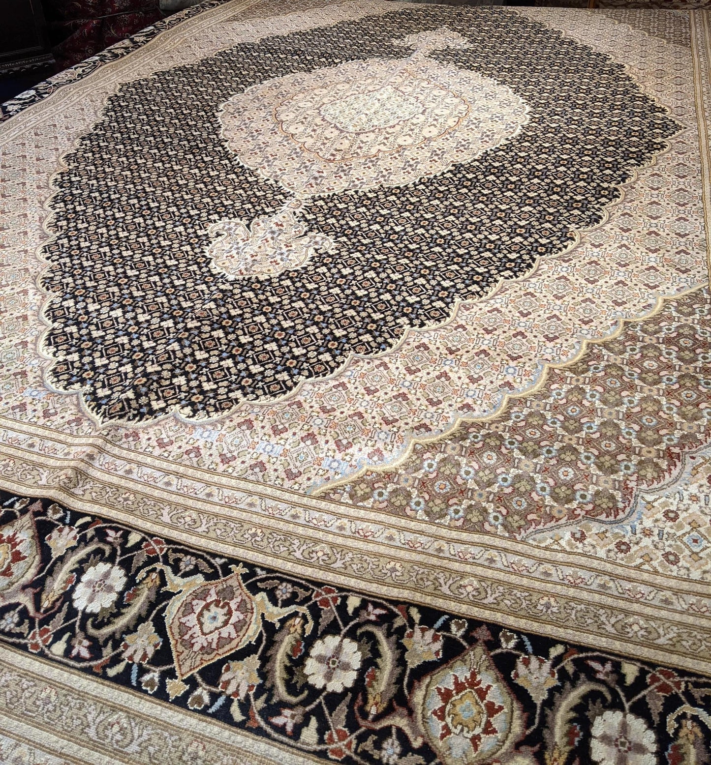 TABRIZ FISH DESIGN HANDMADE WOOL AREA RUG 10’ x 14’